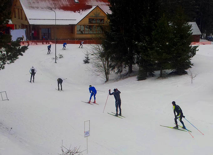 Aizvadīts tautas slēpojums „Madona”