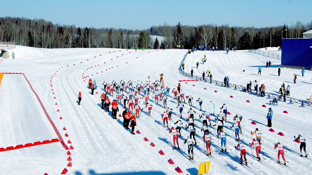 smetanina-ski-complex-start-of-race.jpg